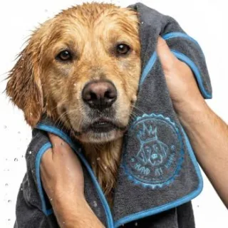 HUND IST KÖNIG ® Hundehandtuch extra saugfähig | Hunde Handtuch aus Mikrofaser mit 4 Eingriffen blau/ grau