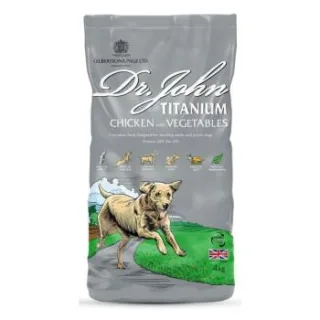Dr John Reich an Huhn mit Gemüse Titanium 4 kg